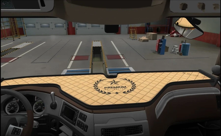 Euro Truck Simulator 2 "Пак аксессуаров в кабину" [v1.2]