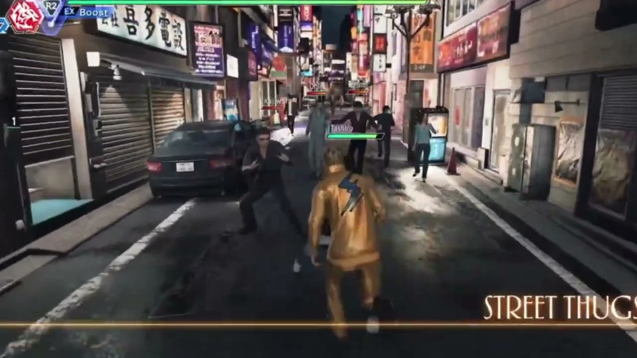 Апперкот и летящее тело через машину