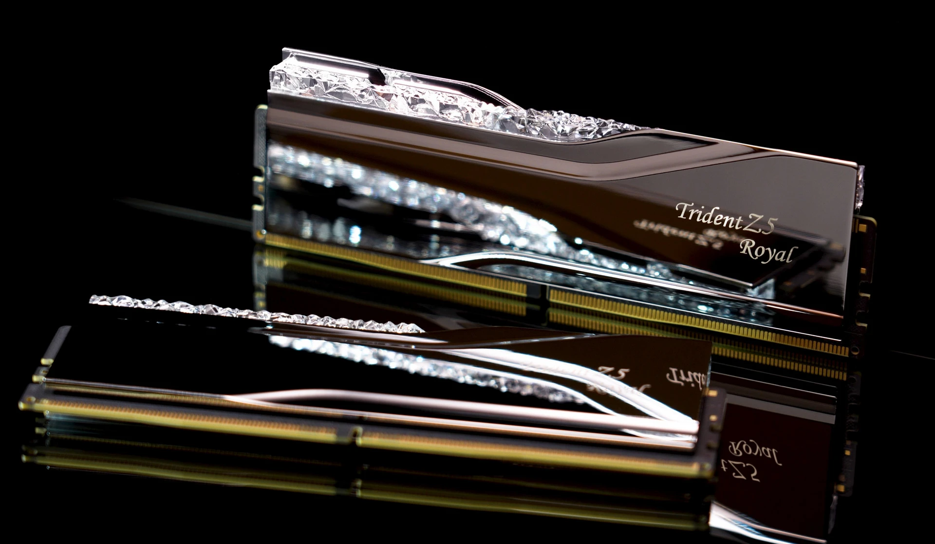 Maingear начала продавать игровые ПК без оперативной памяти на фоне дефицита DDR5