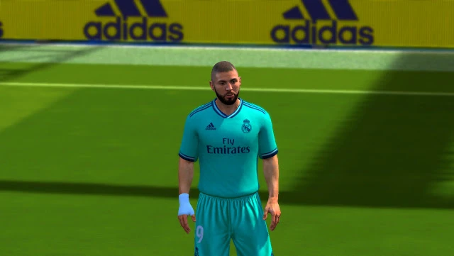FIFA 14 "Kitpack V2 Season 19-20"