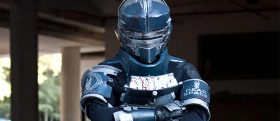 Отличный косплей на Айзека Кларка