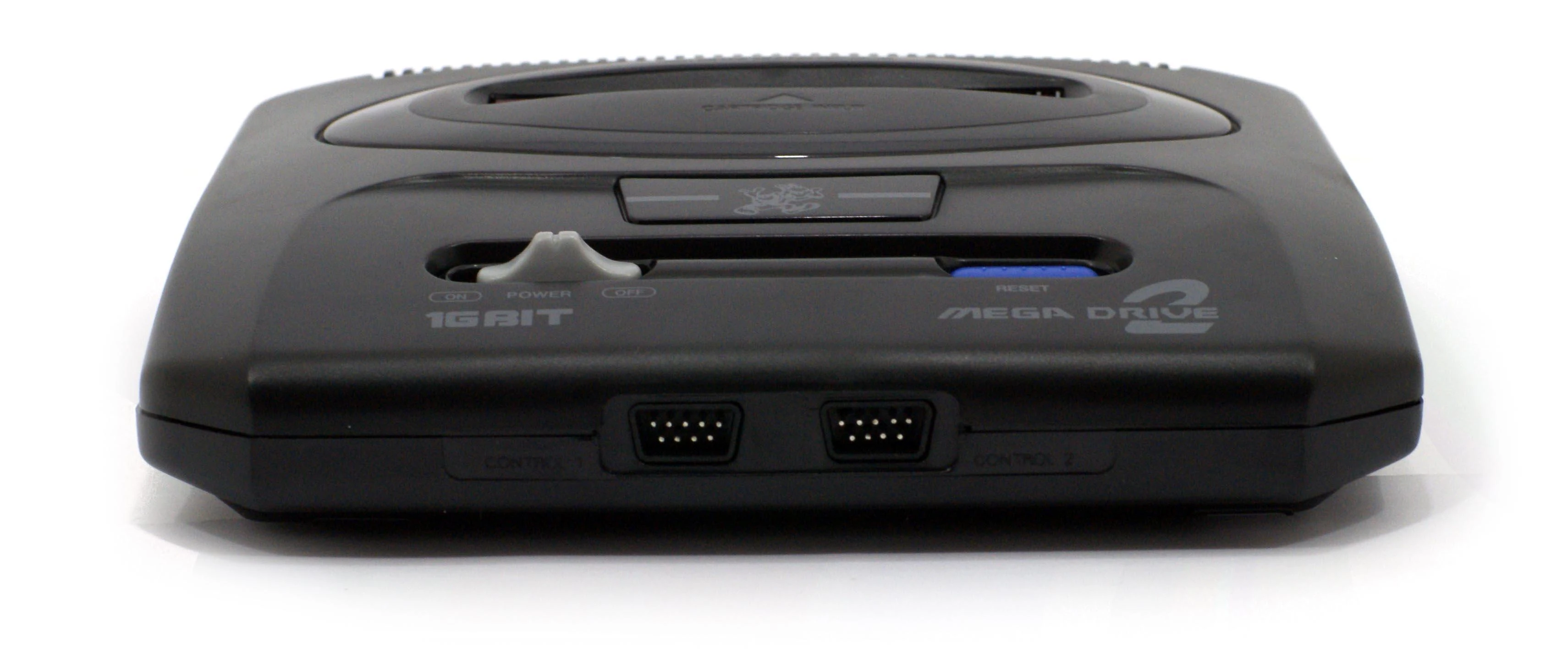 Sega Mega Drive. Не стыдно даже в 20!8