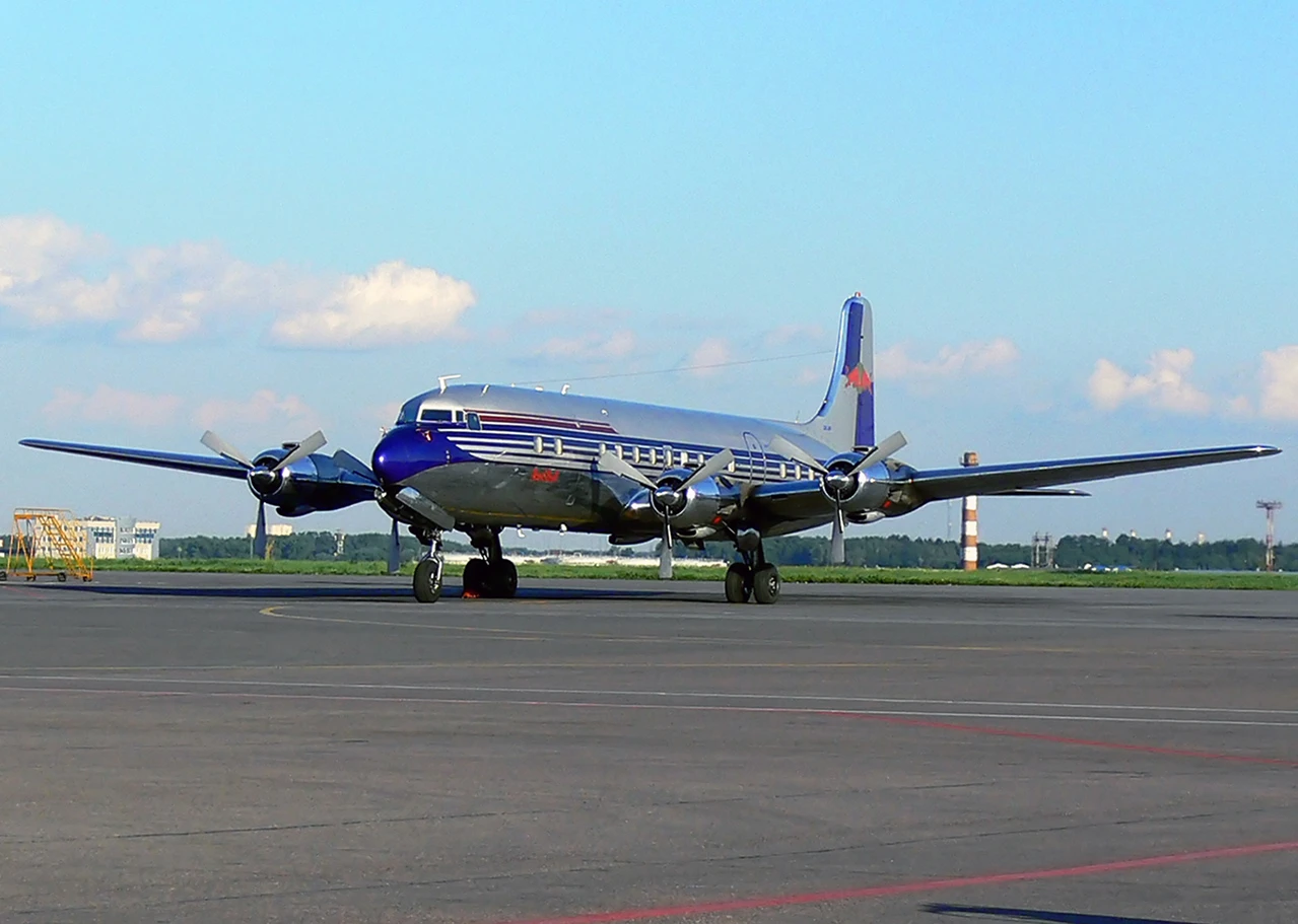 Симмер воплотил в Microsoft Flight Simulator 2020 реальную историю DC-6