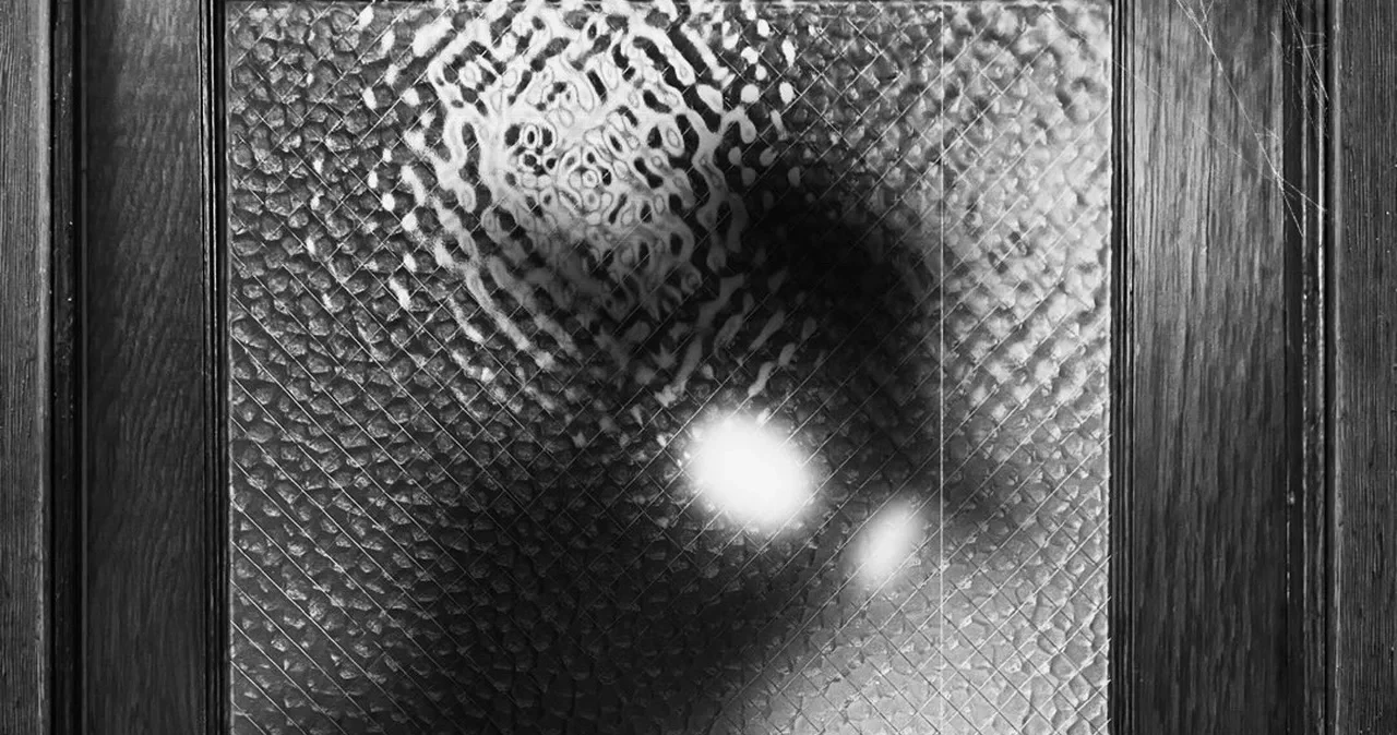 Amazon подтвердила, что "Паук-Нуар" с Николасом Кейджем выйдет в цветном и чёрно-белом вариантах