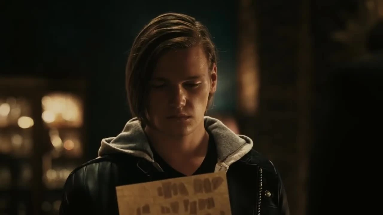 Who is THE QUIET MAN? (перевод)