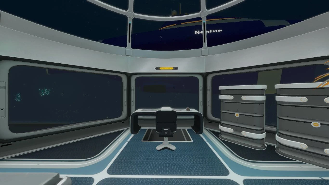 Subnautica "Сохранение: сюжет полностью пройден, есть всё для выживания как на базе, так и на циклопе"