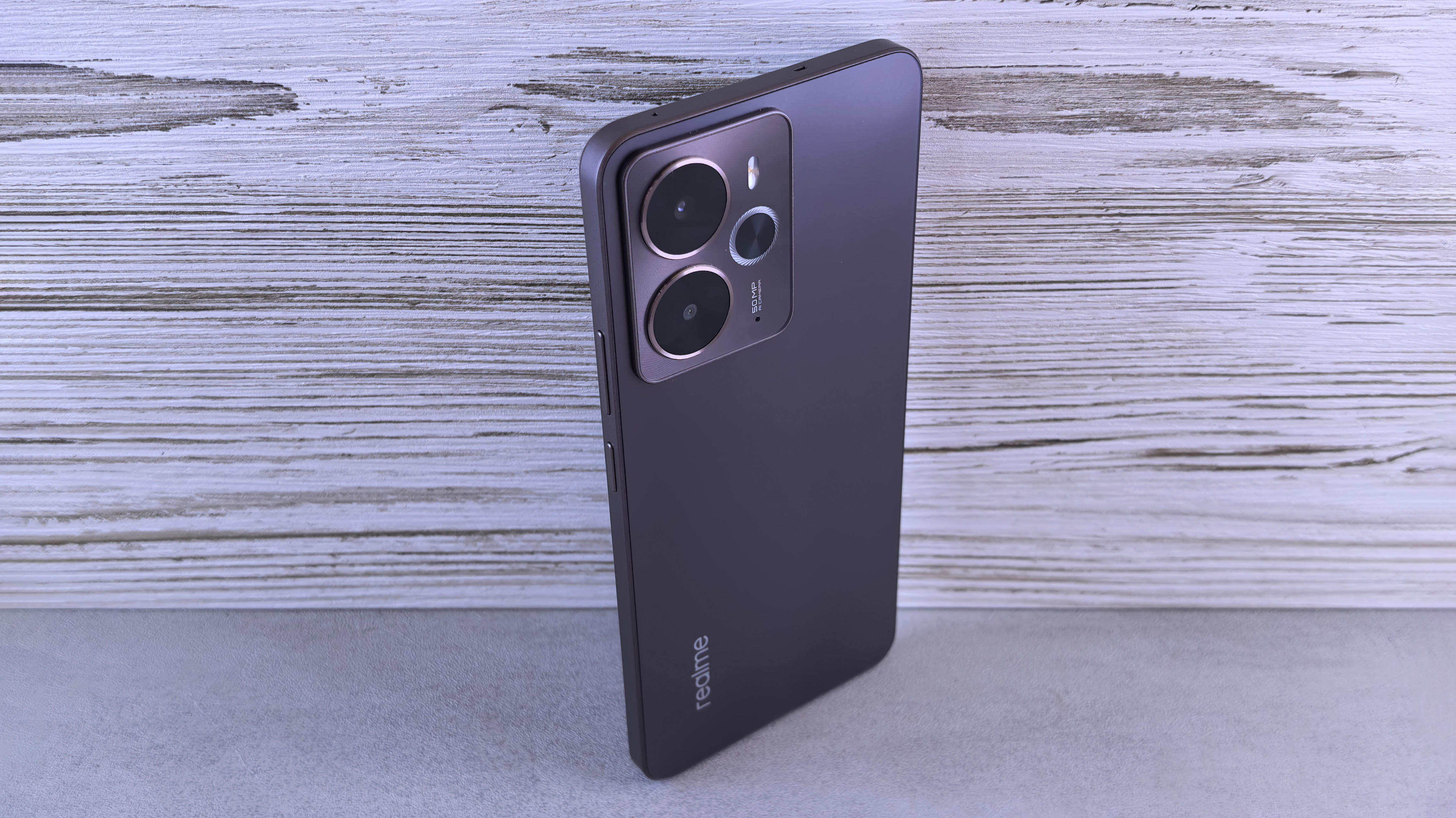 Обзор смартфона realme 14 5G