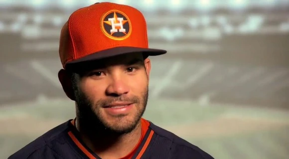 Хосе Альтуве поиграл в MLB The Show 16