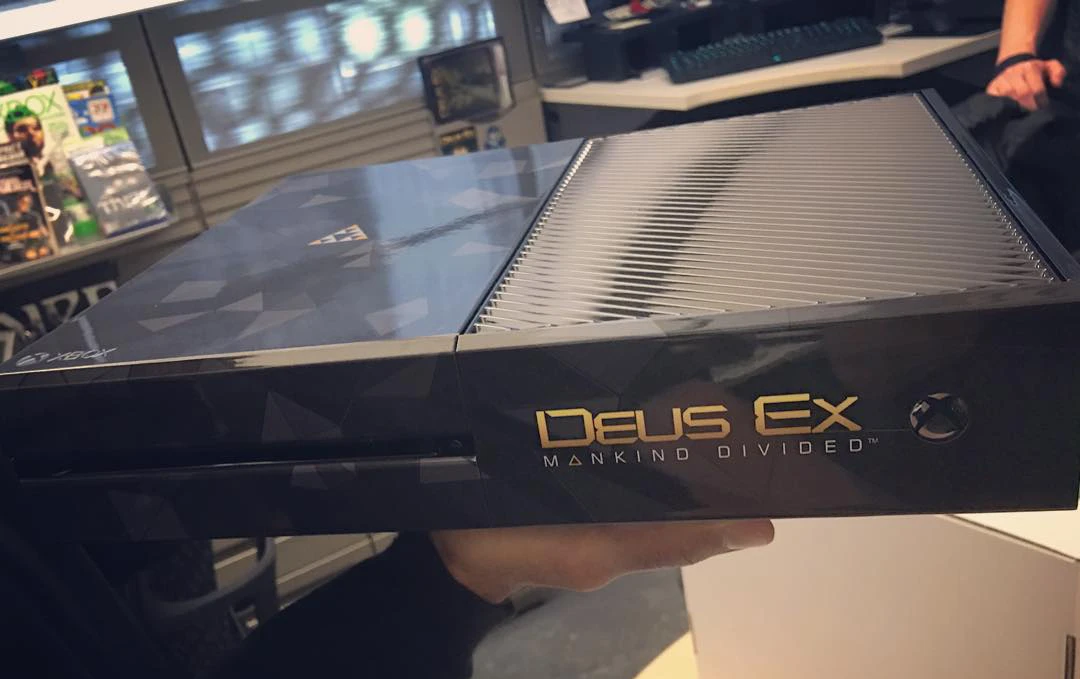 Слух: Square Enix выпустит консоли в стиле Deus Ex: Mankind Divided