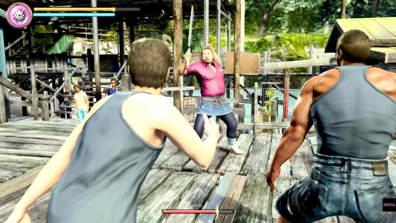 Маджима настолько безумен, что даже добивания не безопасны для его союзников