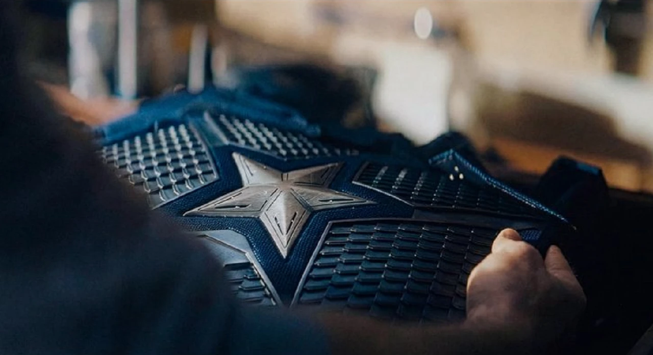 Крис Эванс сыграет Капитана Америка в "Мстители: Судный день" - первые зрители "Аватара" подтвердили подлинность тизера