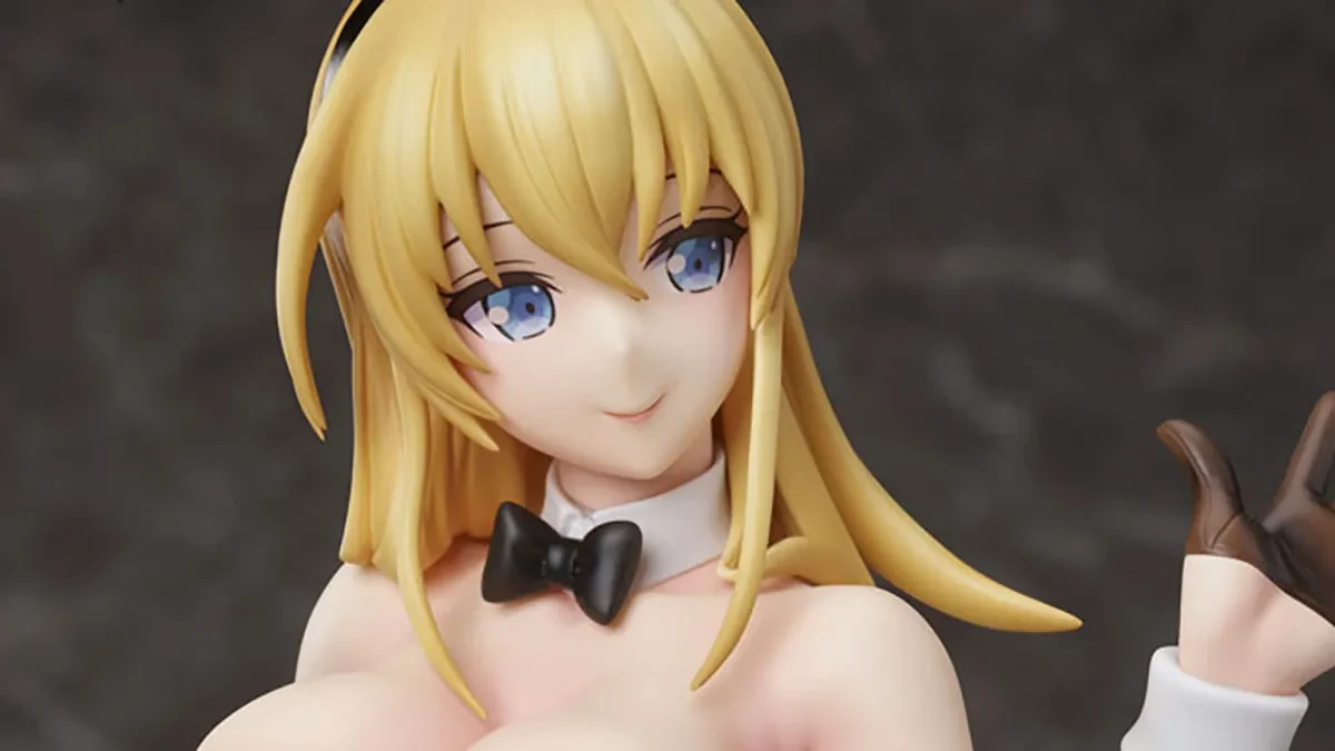 FREEing представляет фигурку очаровательной "Норт Кэролайн" из Azur Lane