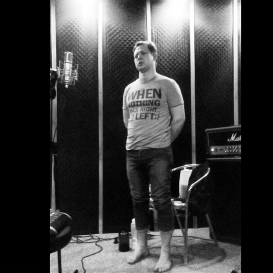 Шёпоты и крики