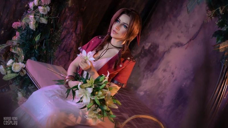 Косплей на Айрис Гейнсборо из Final Fantasy VII - самая красивая цветочница во вселенной