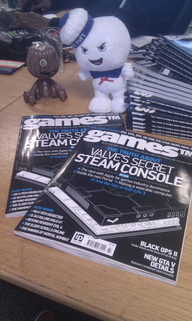 Информация о секретной консоли Steam,подробности о GTA5,о будущем HL3 и многое другое...