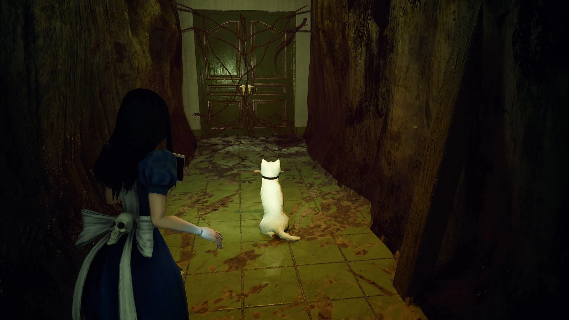 DreadOut 2 "Alice Madness Returns Mod