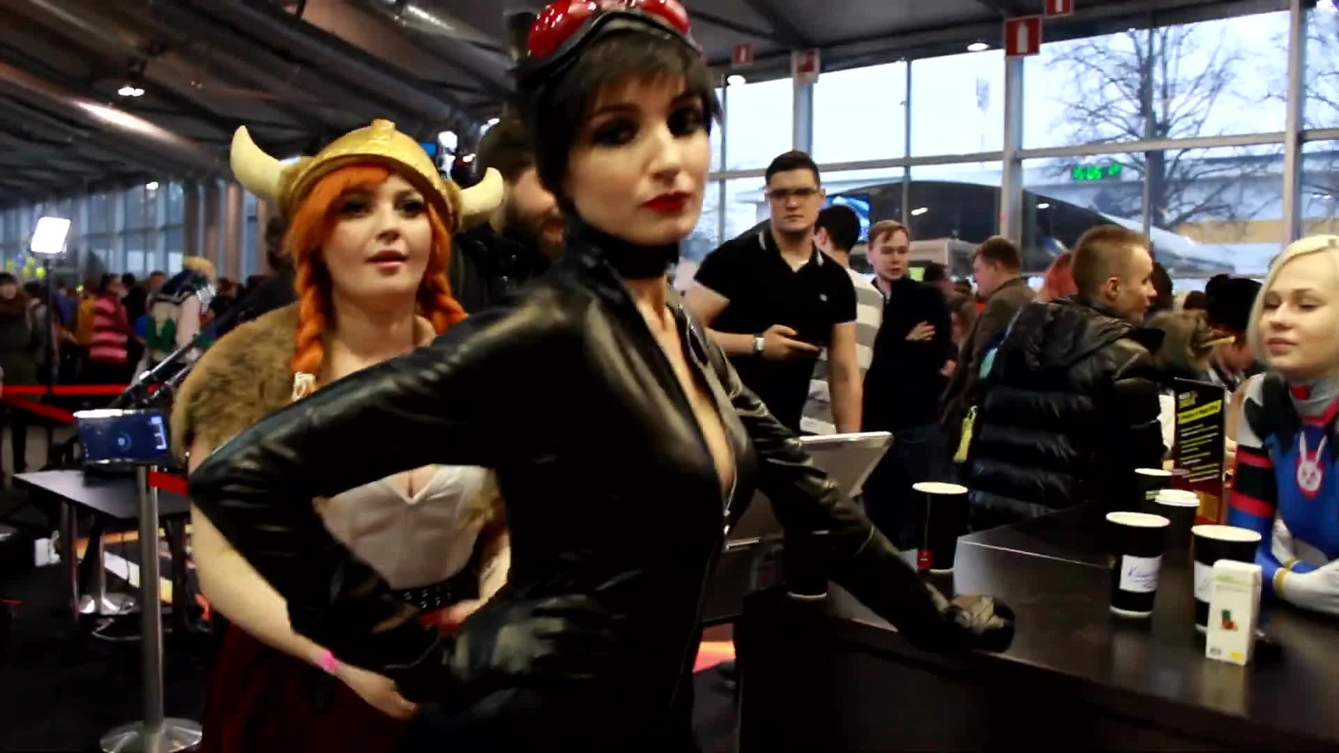 Косплей Женщины-Кошки на ИгроКон 2019