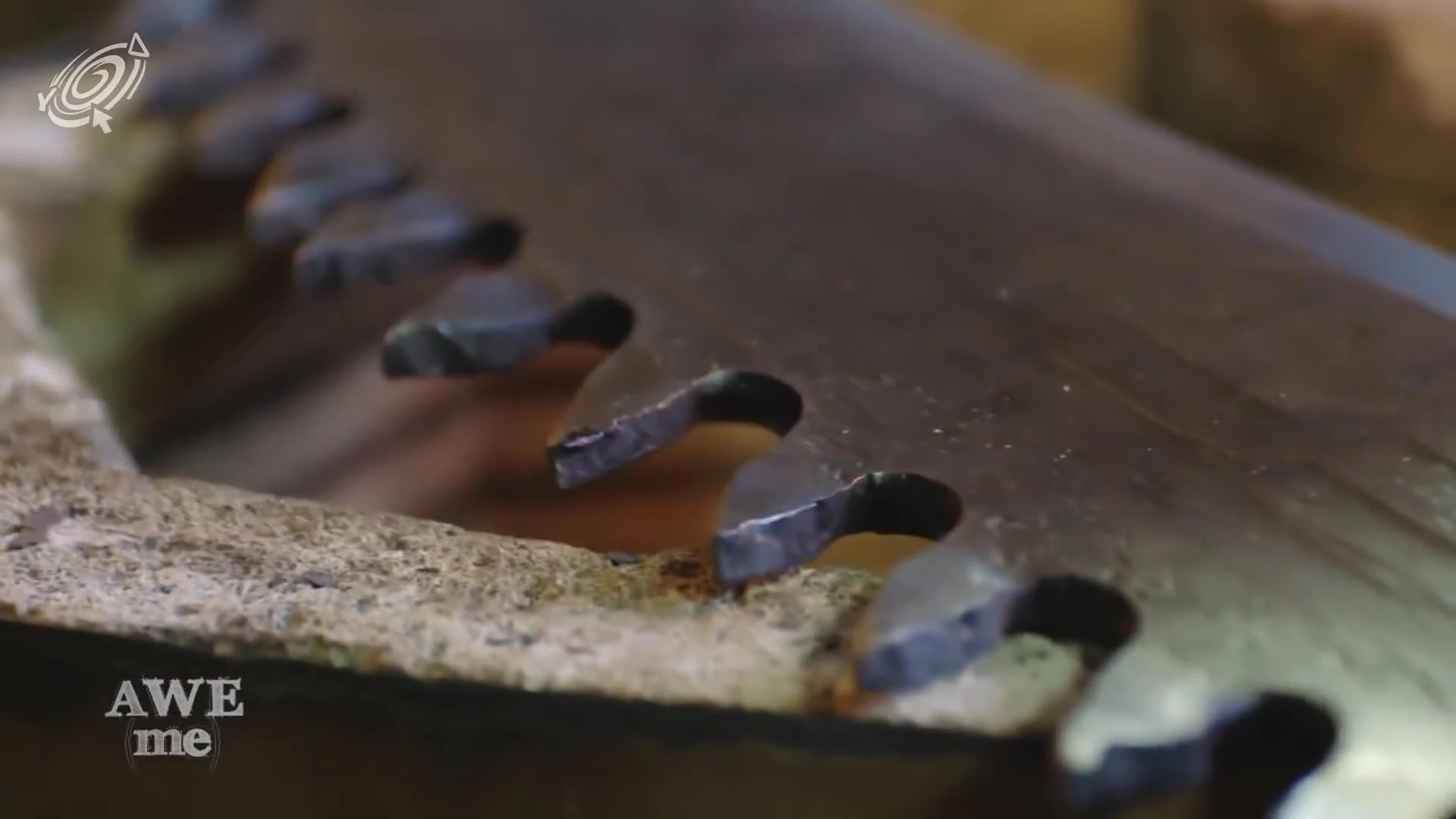 Оружейный Мастер: Перековка - Пила-топор из Bloodborne - Man At Arms на русском