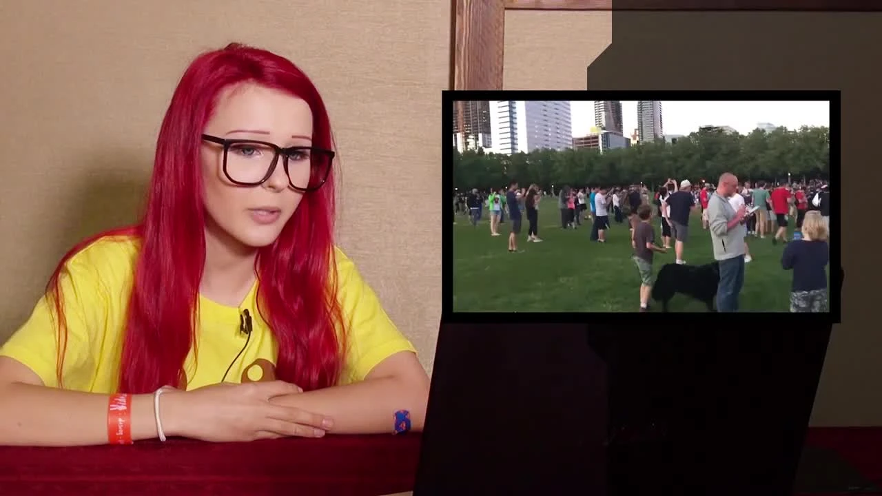 Ютуберы смотрят Pokemon GO