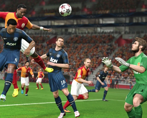 В Pro Evolution Soccer 2014 появился мультиплеер