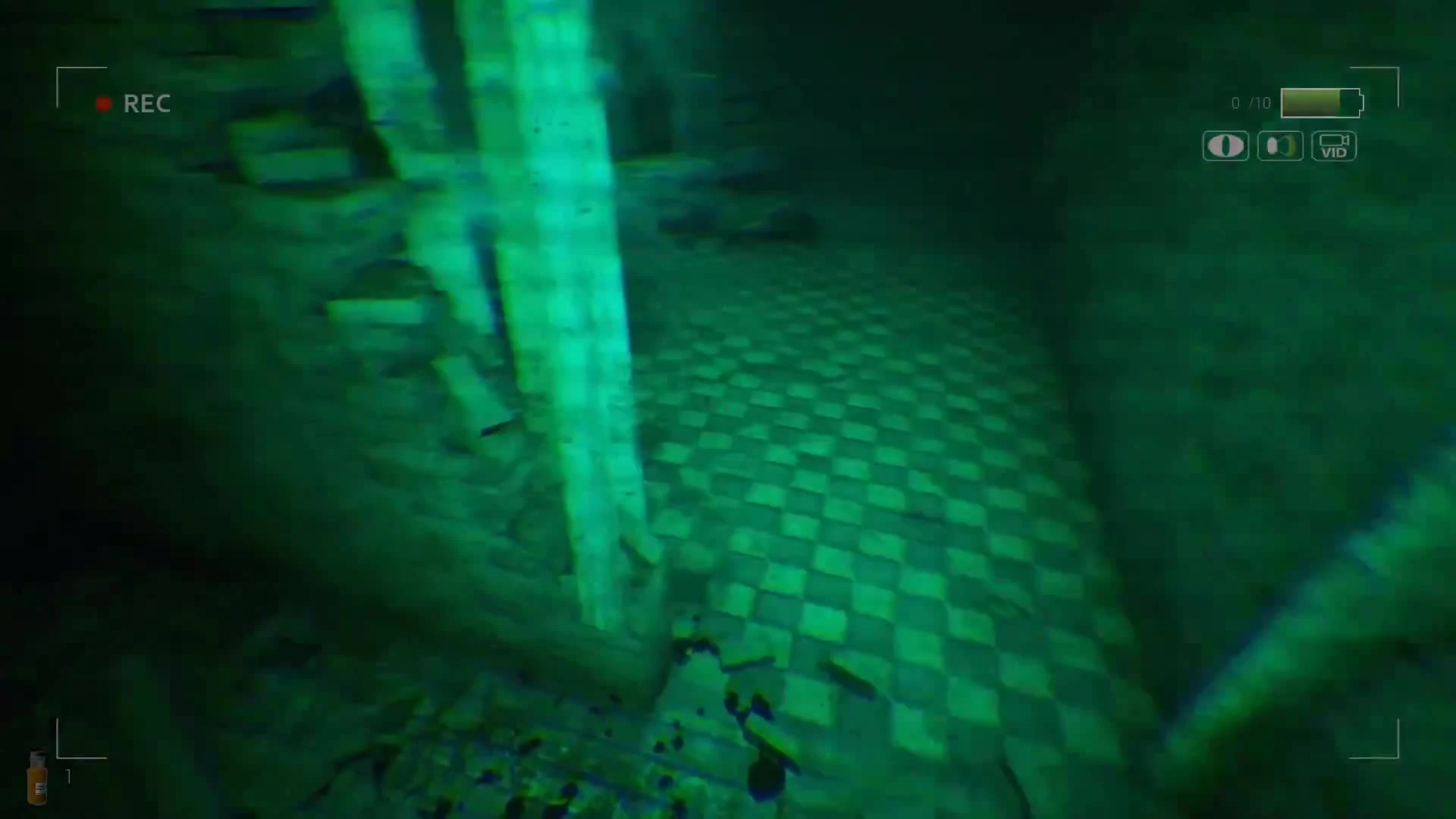 Roots of Insanity - ужастик с эпилептиком в главной роли