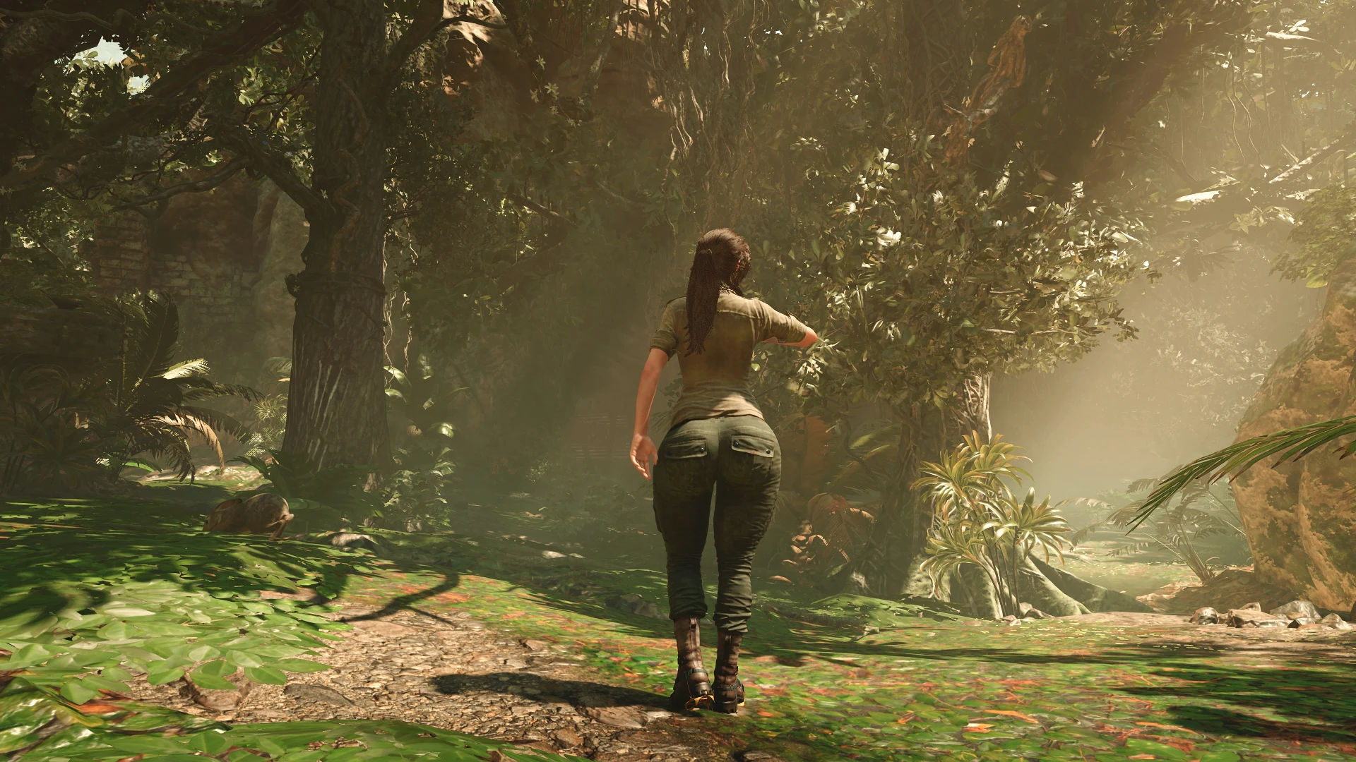 Shadow of the Tomb Raider "Лара с пышными формами"