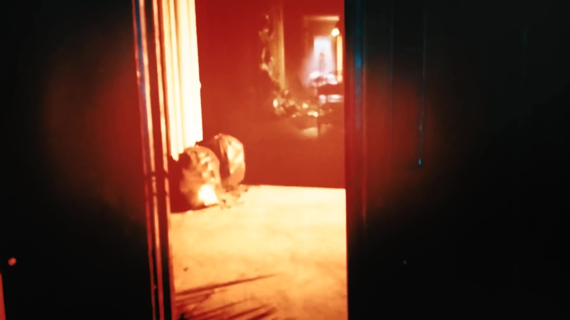 Анонс трейлер PARANOID