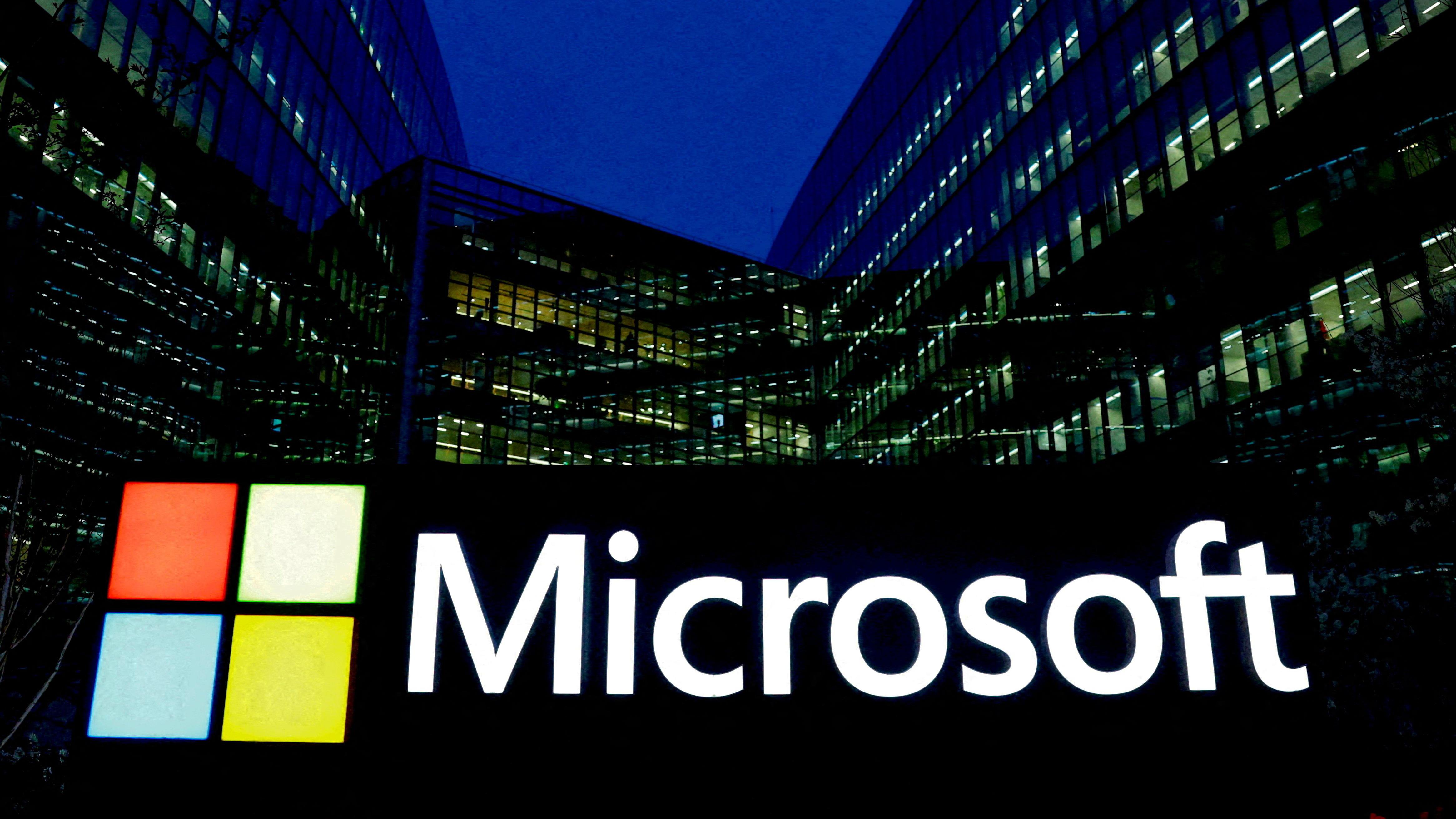 Капитализация Microsoft впервые достигла 4 триллионов долларов