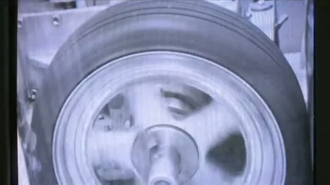 Forza Motorsport 4 "Об особенностях шин March Pirelli Car Pack"