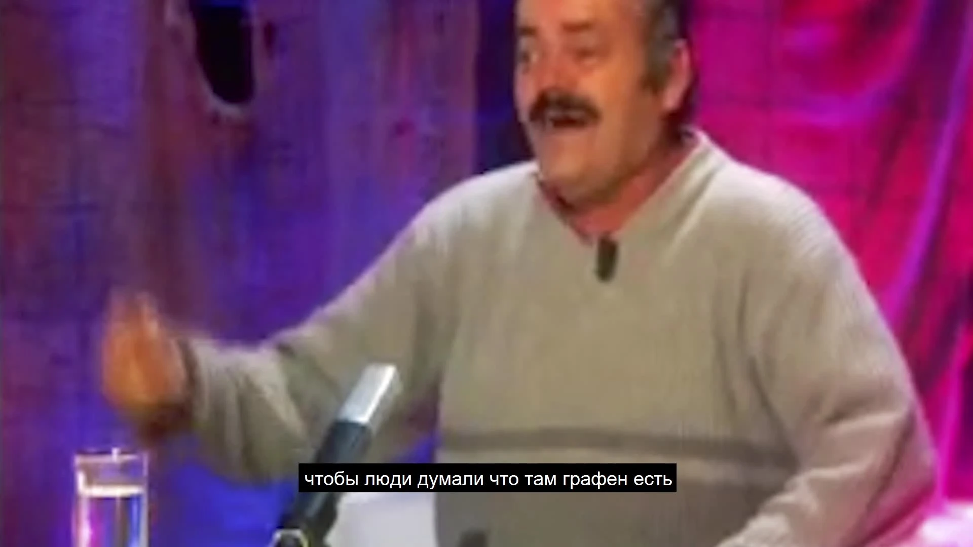 ARK: Survival Evolved - Интервью с руководителем проекта или как разработчики занимались оптимизацией. [Прикол]