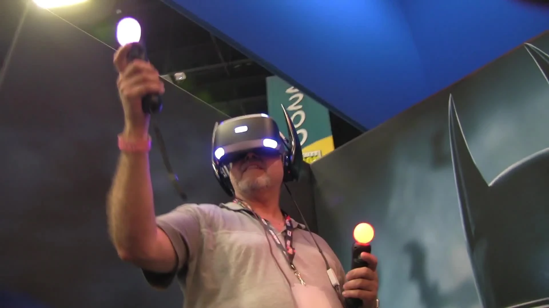 Отрывки геймплея и восторженные фанаты в трейлере Batman: Arkham VR