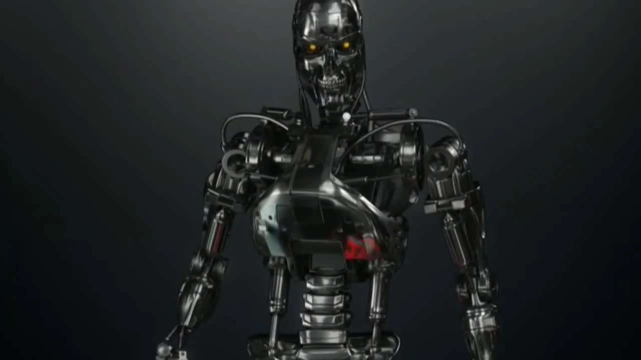 Почему модель 101 всегда имела облик Арнольда