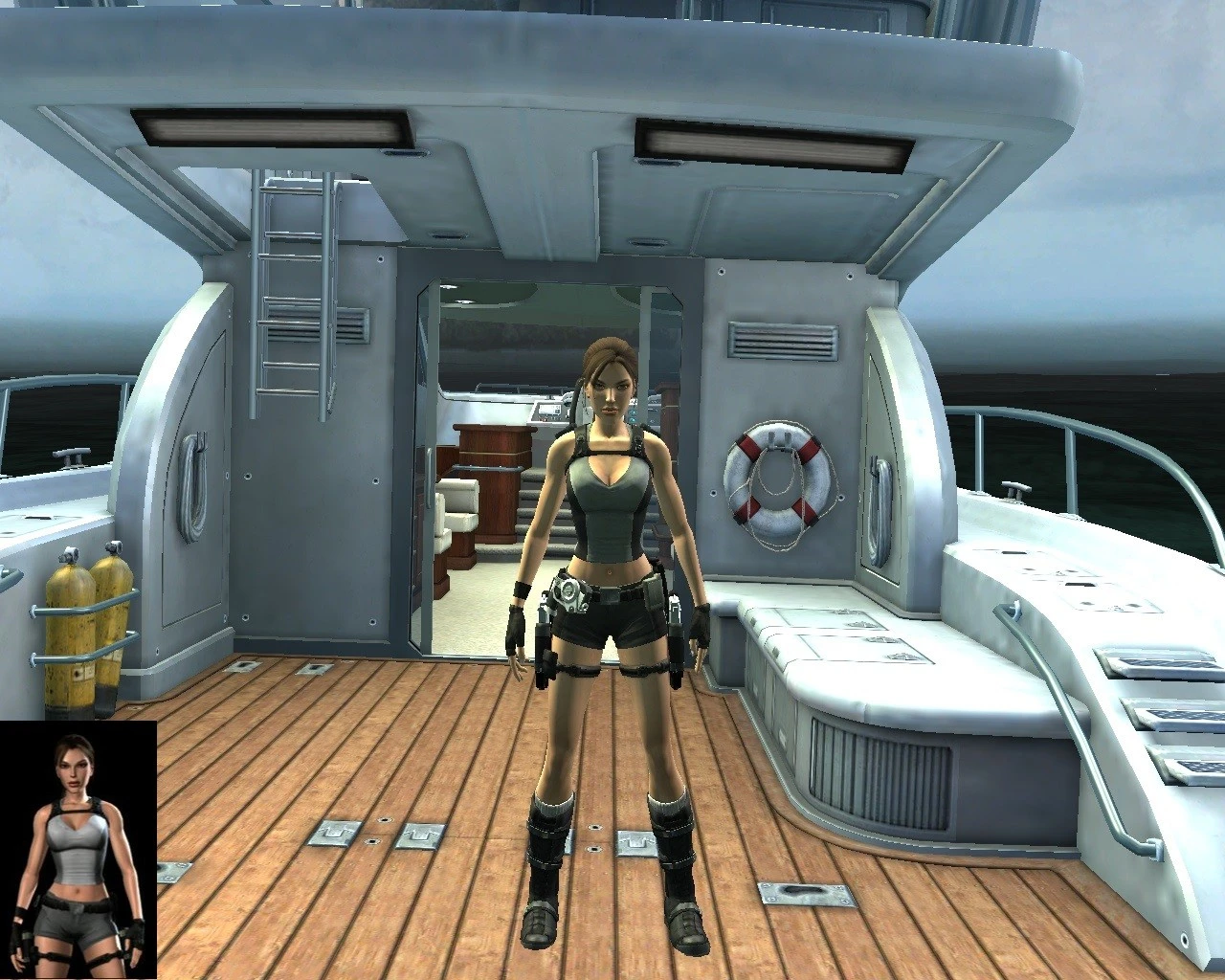 Tomb Raider Underworld "Костюм - Grey Jungle Shorts"