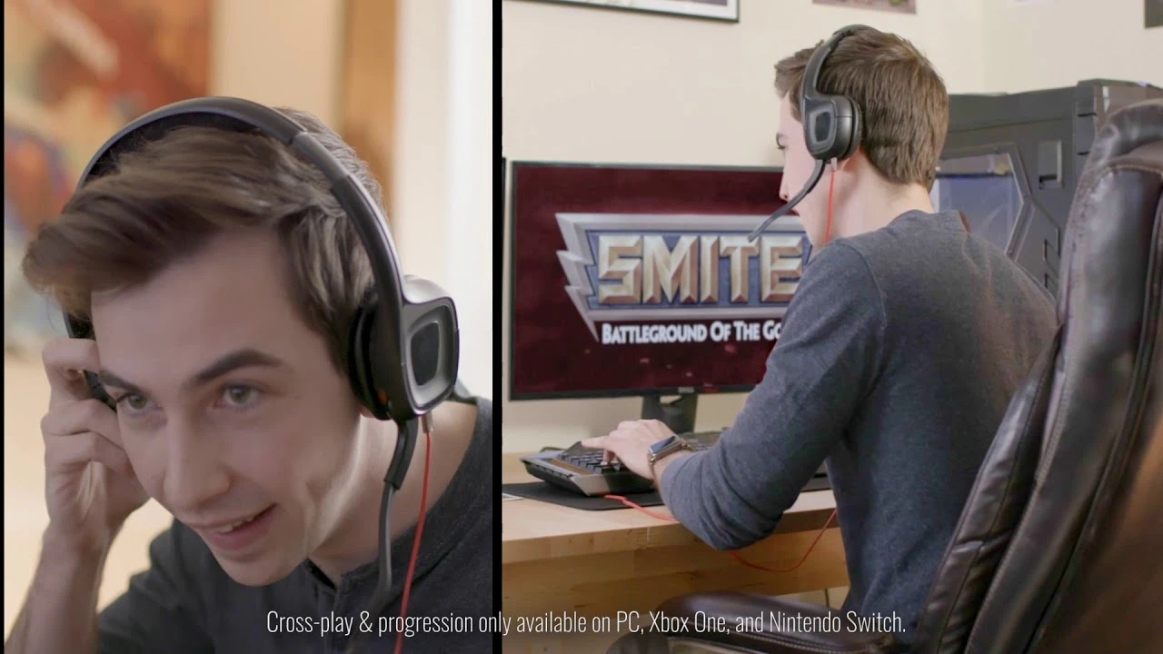 Smite стал доступен в Epic Games Store