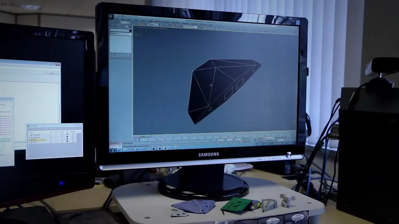 15-минутное документальное видео о создании Elite: Dangerous