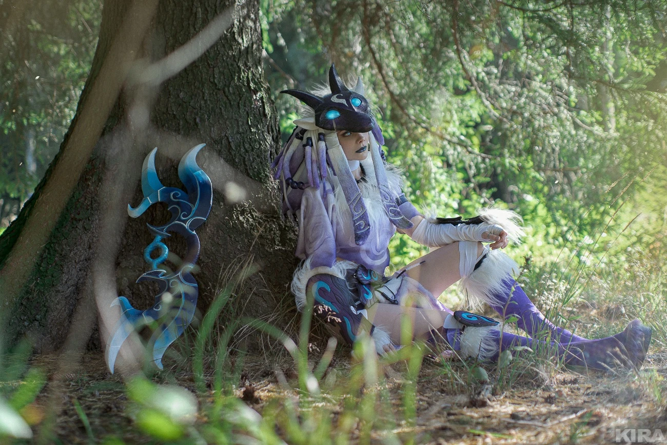Косплей на Киндред из игры League of Legends