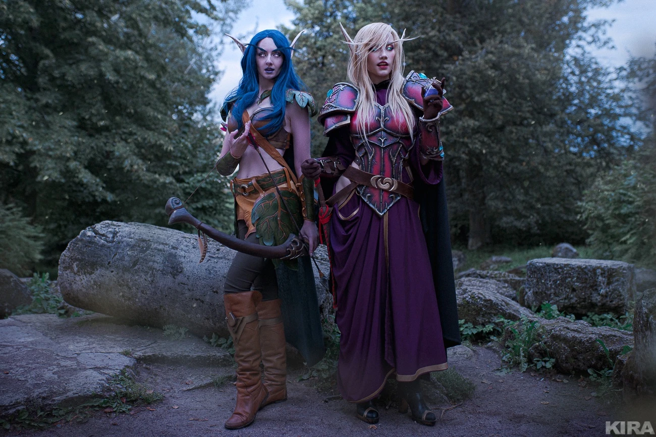 Внезапная встреча ночной эльфийки и эльфа крови, косплей на персонажей World of Warcraft
