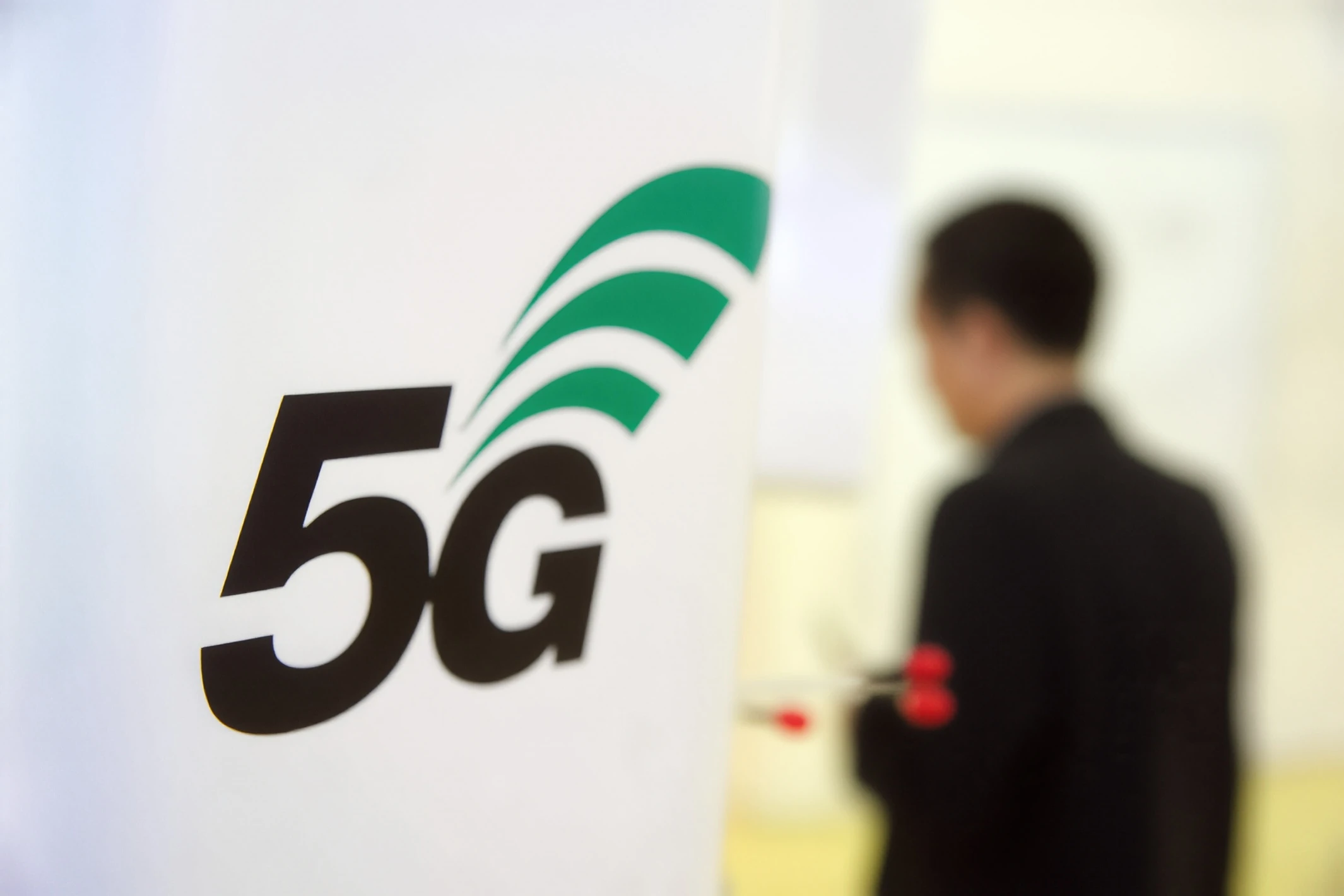 В России готовятся запустить домашний интернет через 5G в частном секторе и на окраинах городов