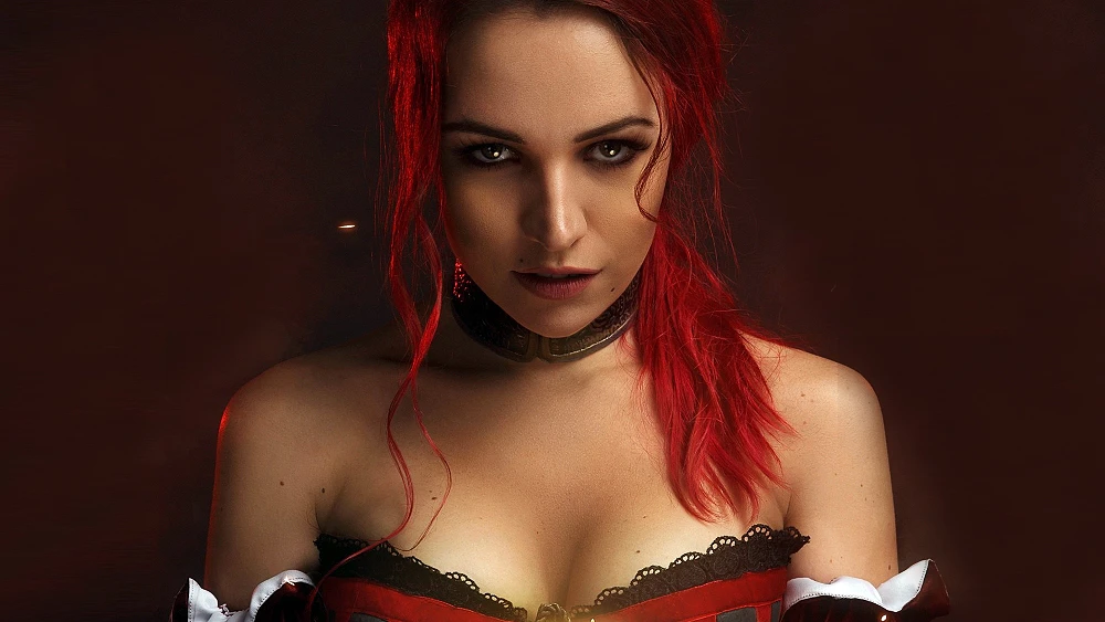 Косплей Сабрины из The Witcher 2