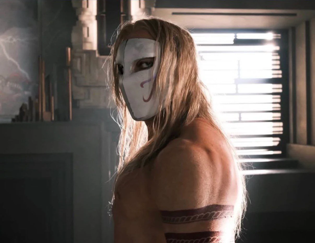 Вега на новом кадре из предстоящей экранизации "Street Fighter"