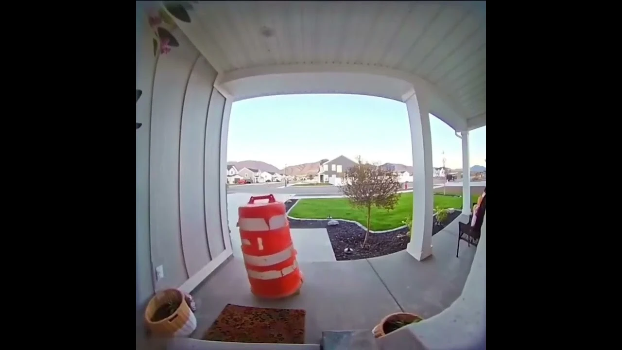 Воры освоили тактику из Metal Gear Solid для кражи чужих заказов