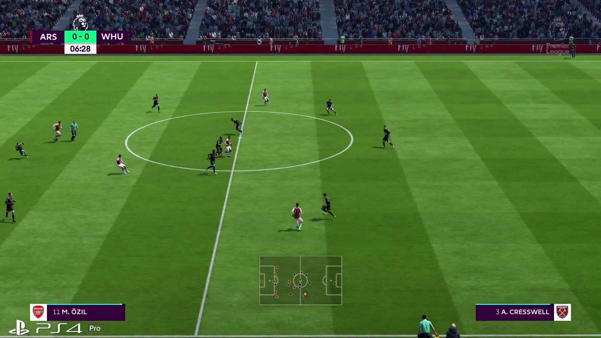 FIFA 18 Xbox One X vs PS4 Pro vs PC сравнение графики