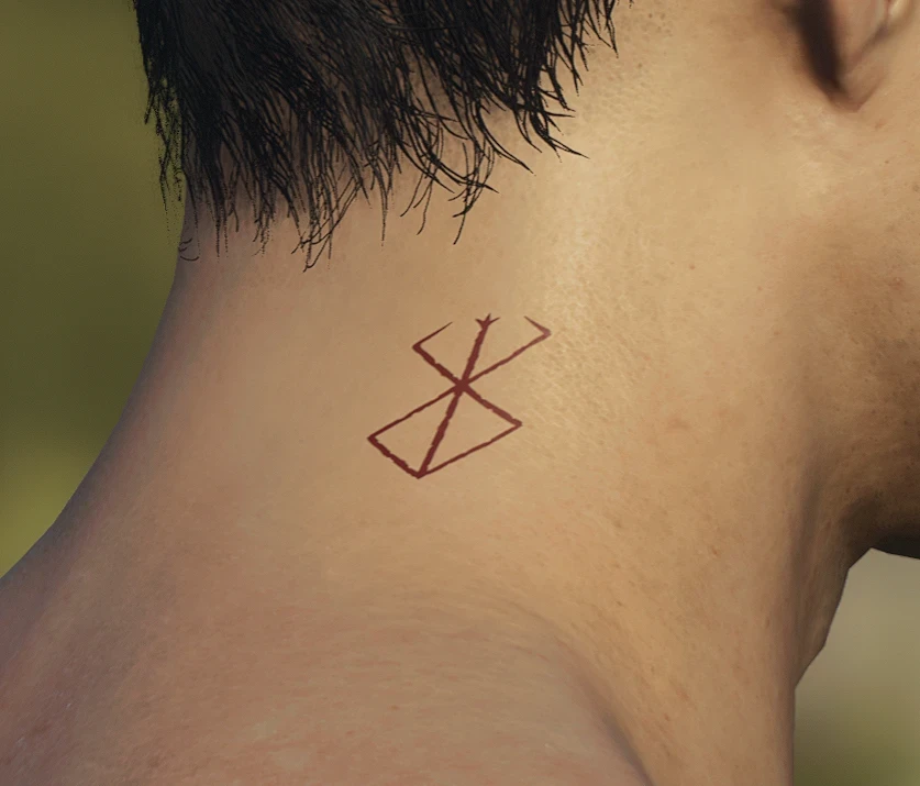 Dragon's Dogma 2 "Татуировка в виде клейма жертвоприношения Гатса"