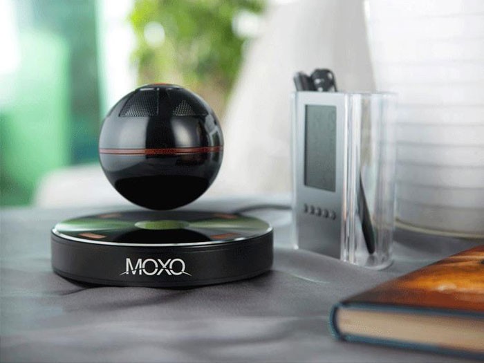 MOXO X — 1: летающая беспроводная колонка