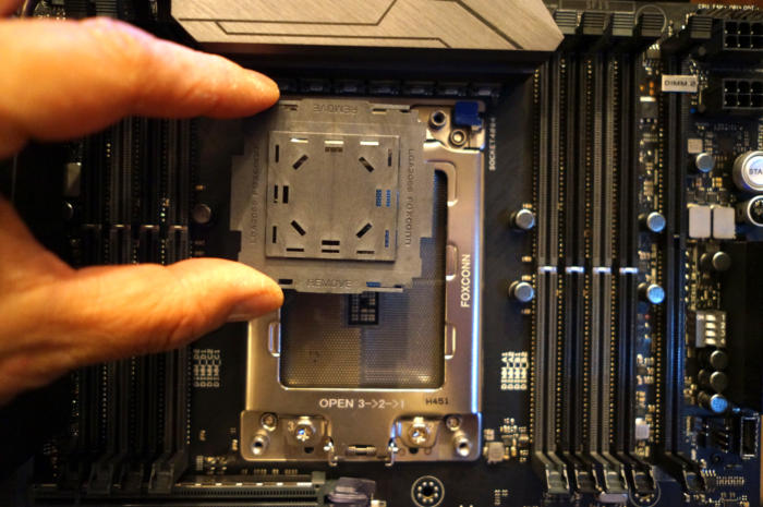 ryzen threadripper socket with skylake x 100724182 large