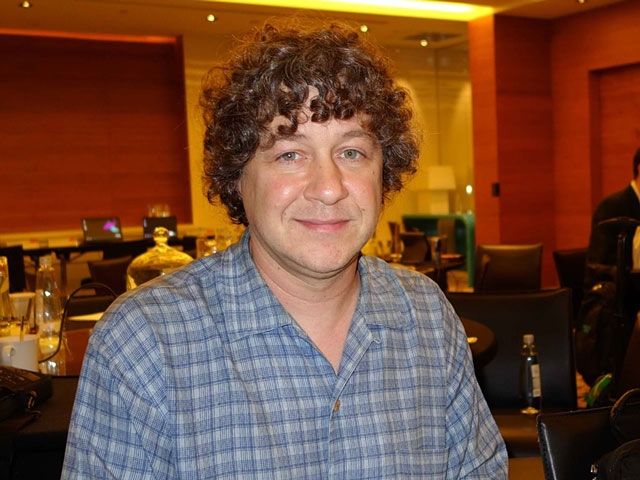 Специалист по разработкам продуктов AMD, Джо (Джозеф) Макри (Joe Macri)