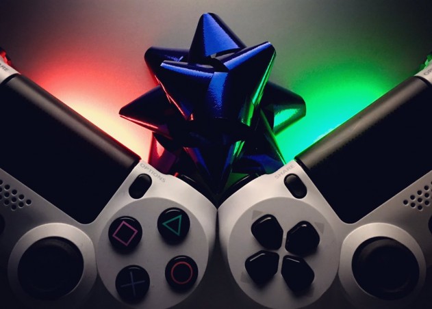 С новым годом обезьянки!