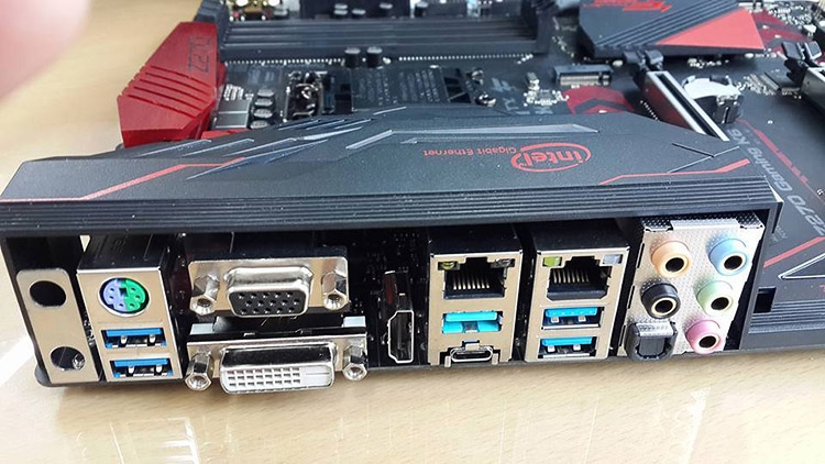 Материнская плата ASRock Fatal1ty Z270 Gaming K6