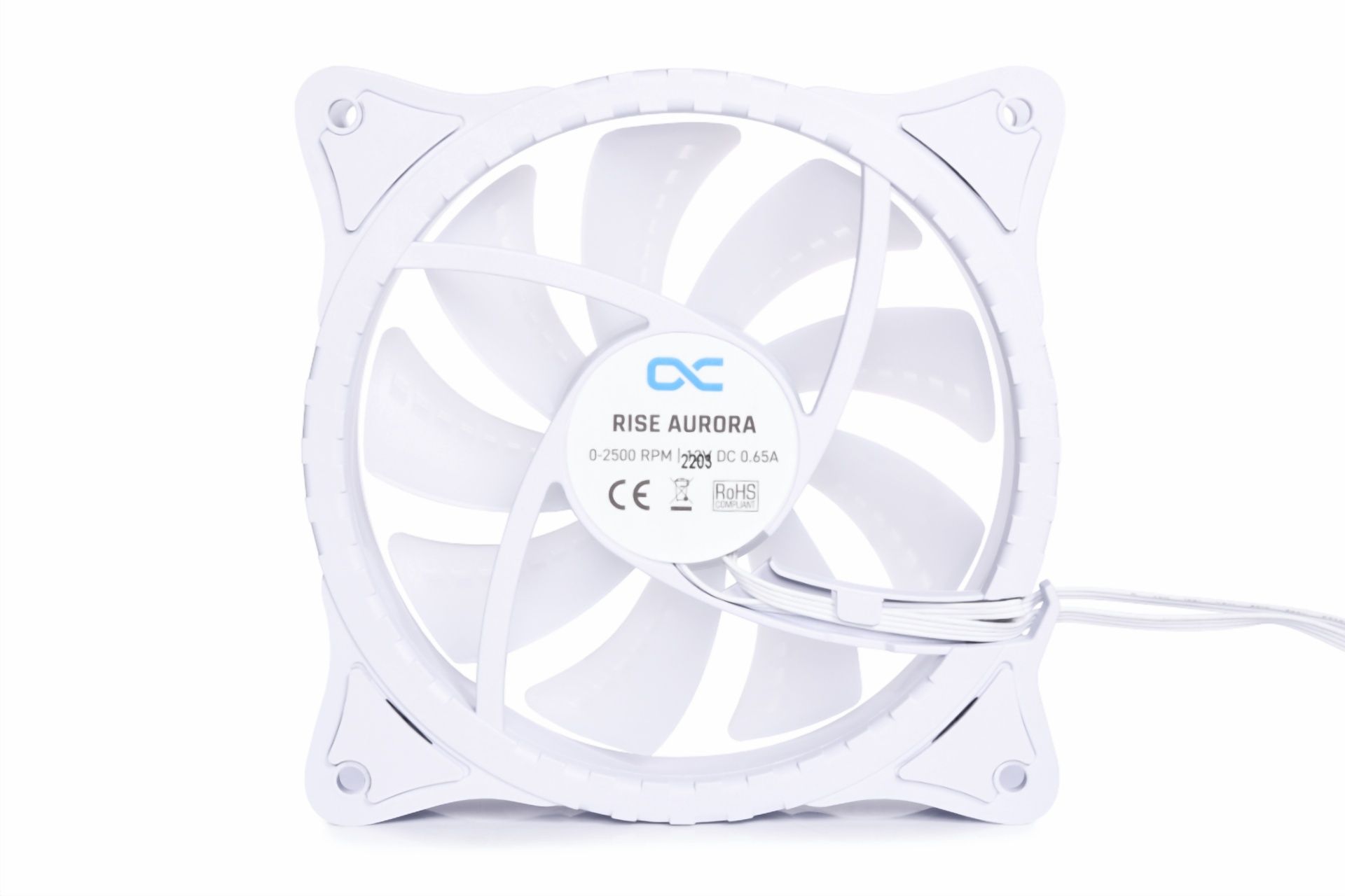 Alphacool представила белые вентиляторы Rise Aurora в 120-мм и 140-мм ...